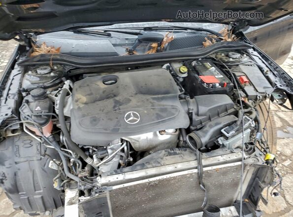 WDCTG4EB5JJ404850 2018 MERCEDES-BENZ GLA Black Widok komory silnika