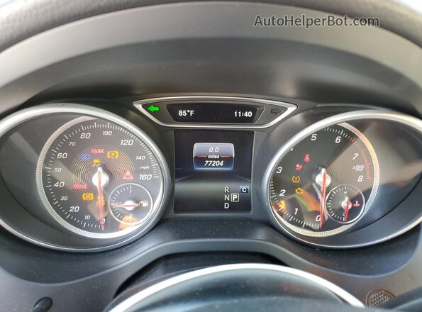 WDCTG4EB5KU003198 2019 MERCEDES-BENZ GLA Red Vista del cuadro de instrumentos