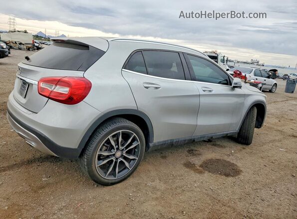 WDCTG4EB6GJ255678 2016 MERCEDES-BENZ GLA Серебряный Задняя правая четверть