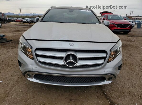WDCTG4EB6GJ255678 2016 MERCEDES-BENZ GLA Серебряный Вид спереди