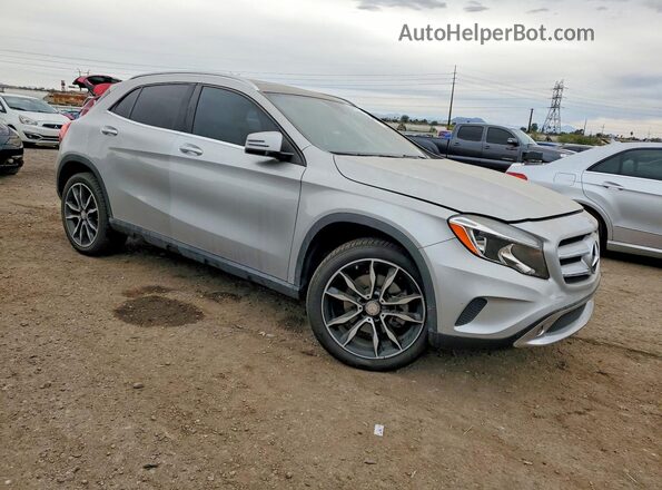 WDCTG4EB6GJ255678 2016 MERCEDES-BENZ GLA Серебряный Передняя правая четверть