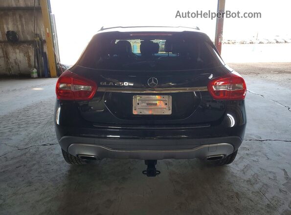 WDCTG4EB6JJ401715 2018 MERCEDES-BENZ GLA Black Widok z tyłu