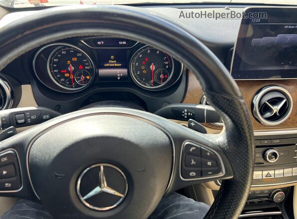 WDCTG4EB8KJ587551 2019 MERCEDES-BENZ GLA White Widok wnętrza z przodu