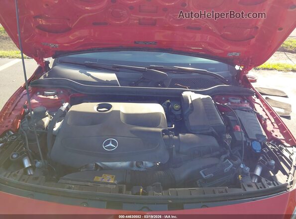 WDCTG4EBXKJ553949 2019 MERCEDES-BENZ GLA 250 Red Вид ззаду