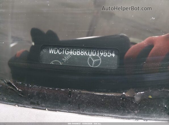 WDCTG4GB8KU019554 2019 MERCEDES-BENZ GLA 250 Красный Вид подкапотного пространства