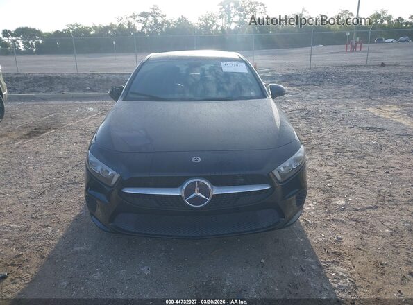 WDD3G4EB0KW018739 2019 MERCEDES-BENZ A 220 Black Vista del cuadro de instrumentos