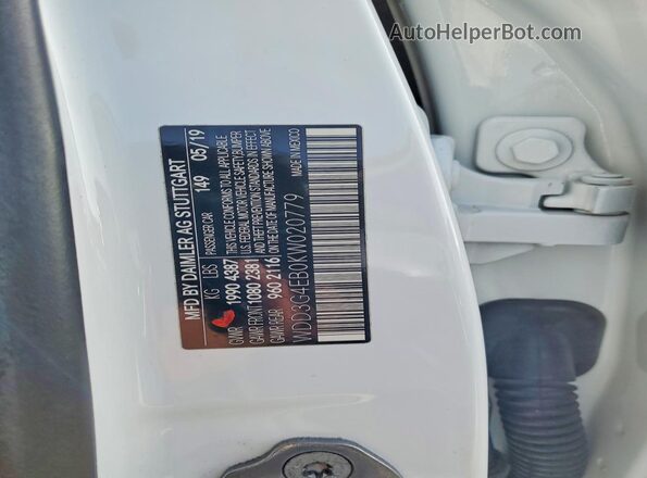 WDD3G4EB0KW020779 2019 MERCEDES-BENZ A White Vista del compartimento del motor