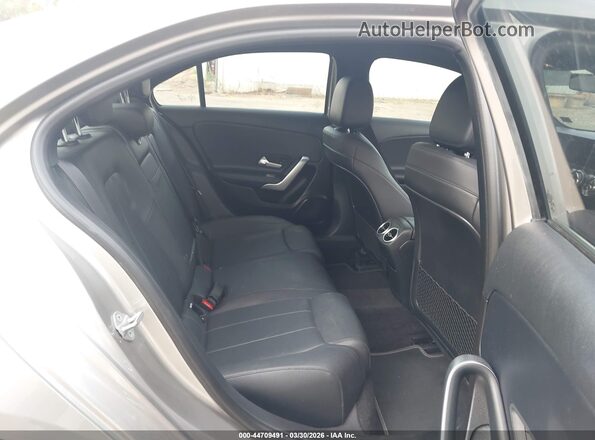 WDD3G4EB0KW021060 2019 MERCEDES-BENZ A 220 Champagne Вид наклейки з VIN-кодом