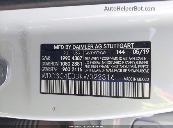 WDD3G4EB3KW022316 2019 MERCEDES-BENZ A 220 White Engine compartment view
