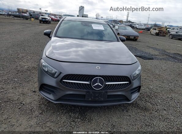 WDD3G4EB5KW001998 2019 MERCEDES-BENZ A 220 Серый Вид щитка приборов