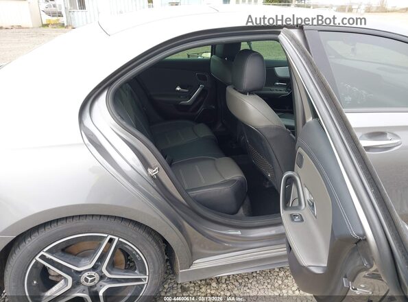 WDD3G4EB5KW001998 2019 MERCEDES-BENZ A 220 Серый Вид наклейки с VIN-кодом