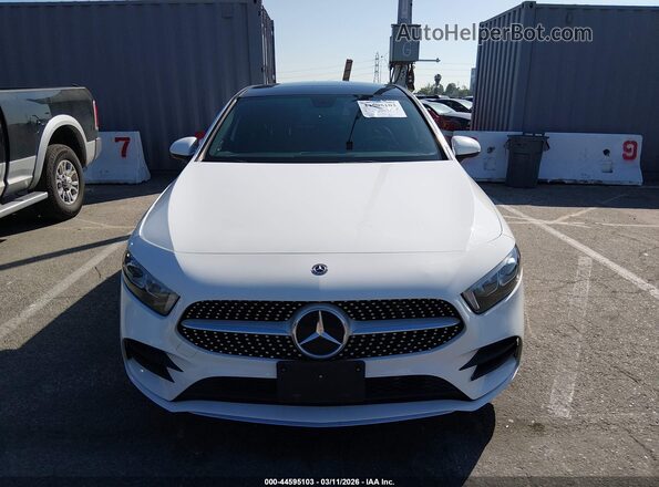 WDD3G4EB5KW033009 2019 MERCEDES-BENZ A 220 White Front view