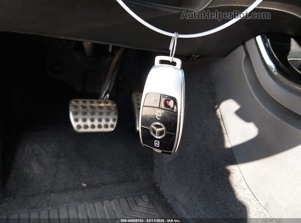 WDD3G4EB5KW033009 2019 MERCEDES-BENZ A 220 White Dashboard view