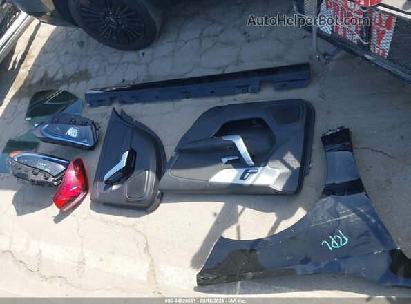 WDD3G4EB9KW001387 2019 MERCEDES-BENZ A 220 Black Vista del cuadro de instrumentos