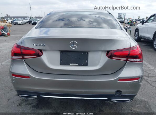 WDD3G4EB9KW024118 2019 MERCEDES-BENZ A 220 Beige 