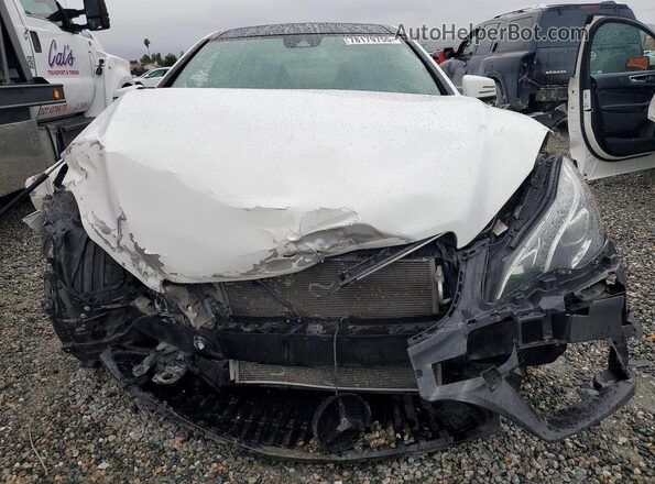 WDDKJ6FB1GF330910 2016 MERCEDES-BENZ E White Widok z przodu