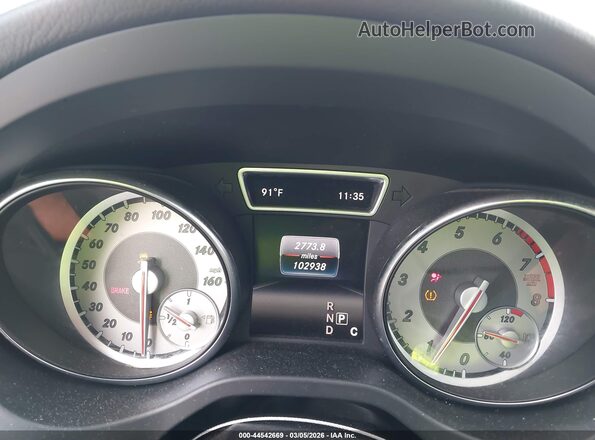 WDDSJ4EB0GN318291 2016 MERCEDES-BENZ CLA 250 Красный Вид задних сидений
