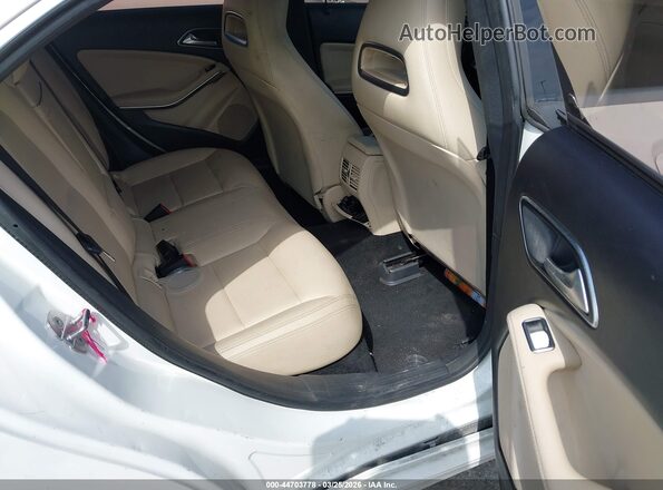 WDDSJ4EB2JN679383 2018 MERCEDES-BENZ CLA 250 White VIN sticker view