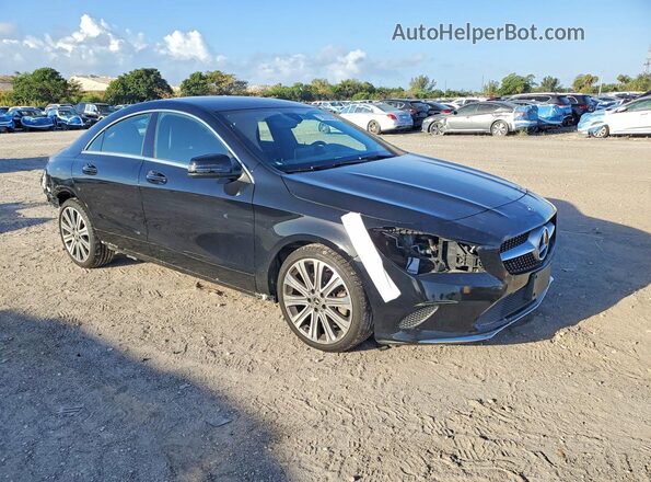 WDDSJ4EB2KN718717 2019 MERCEDES-BENZ CLA-CLASS Black Przód prawy
