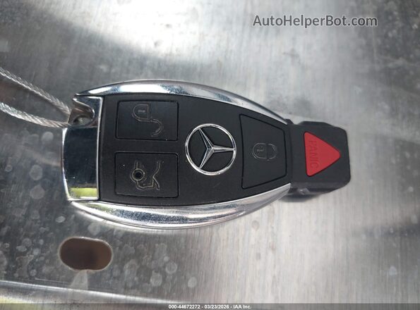 WDDSJ4EB3JN550763 2018 MERCEDES-BENZ CLA 250 White Vista del salpicadero