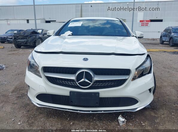 WDDSJ4EB3JN550763 2018 MERCEDES-BENZ CLA 250 White Vista del cuadro de instrumentos