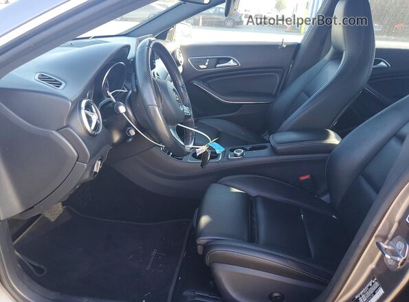 WDDSJ4EB3KN704728 2019 MERCEDES-BENZ CLA-CLASS Charcoal Widok wnętrza z przodu