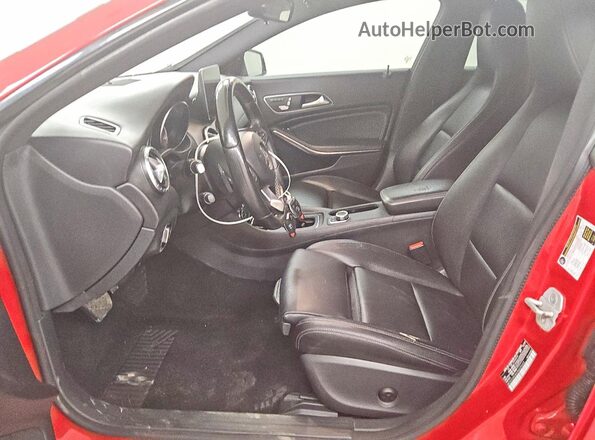WDDSJ4EB4JN609643 2018 MERCEDES-BENZ CLA-CLASS Red Vista interior delantera