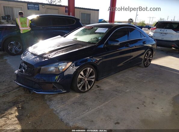 WDDSJ4EB7JN503834 2018 MERCEDES-BENZ CLA 250 Dark Blue Vista tres cuartos delantera izquierda