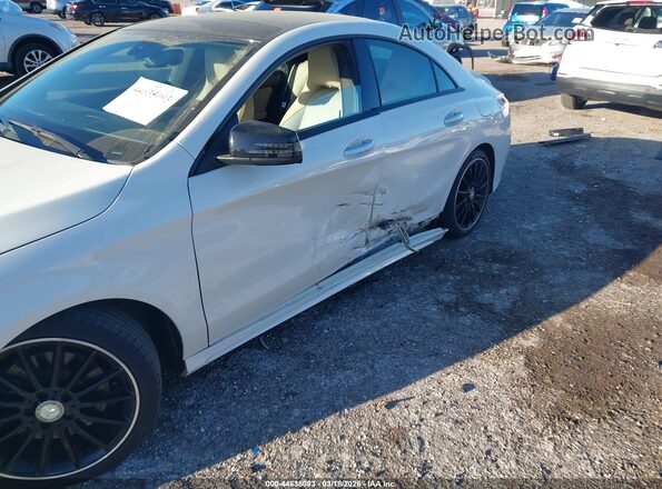 WDDSJ4EB8GN318233 2016 MERCEDES-BENZ CLA 250 White Front view