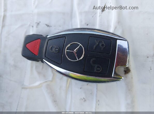 WDDSJ4EB9JN590412 2018 MERCEDES-BENZ CLA 250 Red Вид панелі приладів