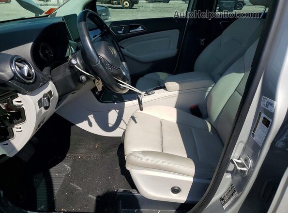 WDDVP9AB3HJ013083 2017 MERCEDES-BENZ B-CLASS Silver Vista interior delantera