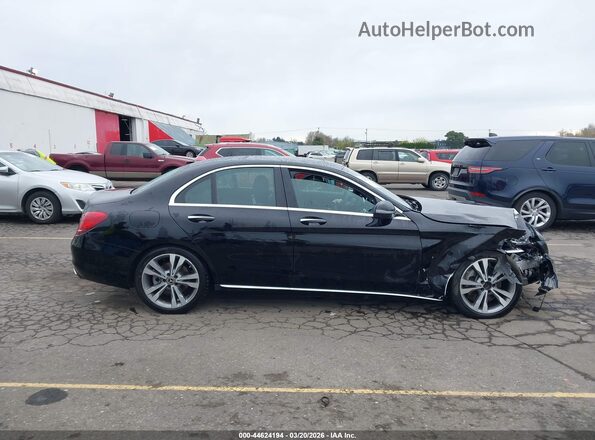 WDDWF4JB9JR420522 2018 MERCEDES-BENZ C-CLASS Black Вид задньої частини салону