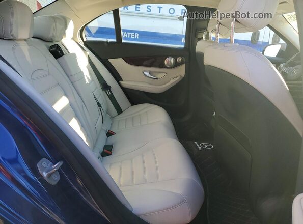 WDDWF4KB4HR259036 2017 MERCEDES-BENZ C Blue Widok tylnych siedzeń