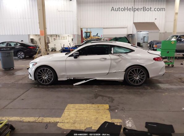 WDDWJ4JB8JF716762 2018 MERCEDES-BENZ C-CLASS Белый Панорамный вид салона 360°