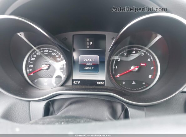 WDDWJ4KB4JF670782 2018 MERCEDES-BENZ C-CLASS Красный Вид задних сидений
