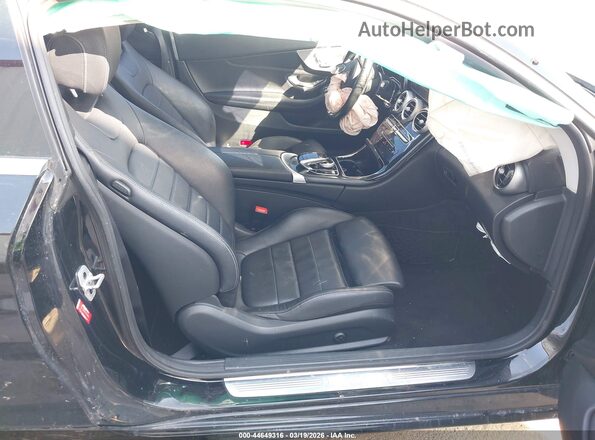 WDDWJ4KB6HF412869 2017 MERCEDES-BENZ C-CLASS Black Вид салону спереду