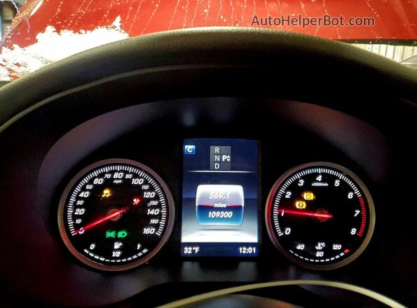 WDDWJ4KB7HF326079 2017 MERCEDES-BENZ C Красный Вид щитка приборов