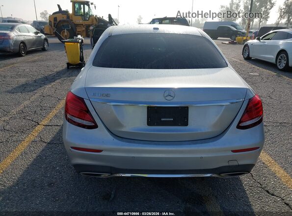 WDDZF4JB0JA465862 2018 MERCEDES-BENZ E-CLASS Серебряный 