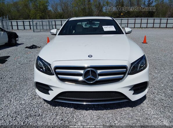 WDDZF4JB2HA029380 2017 MERCEDES-BENZ E-CLASS Белый Вид задней части салона