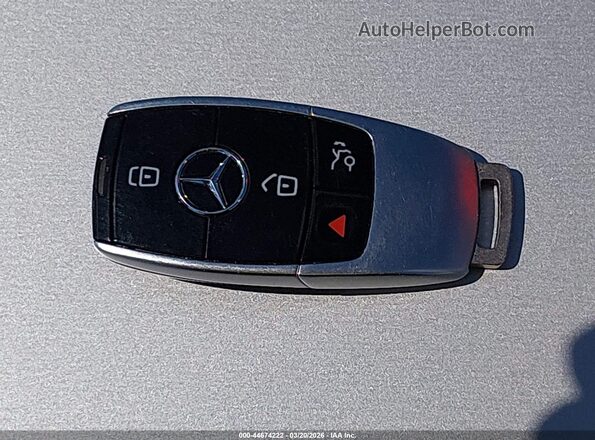 WDDZF4JB2HA029380 2017 MERCEDES-BENZ E-CLASS Белый Вид панели приборов