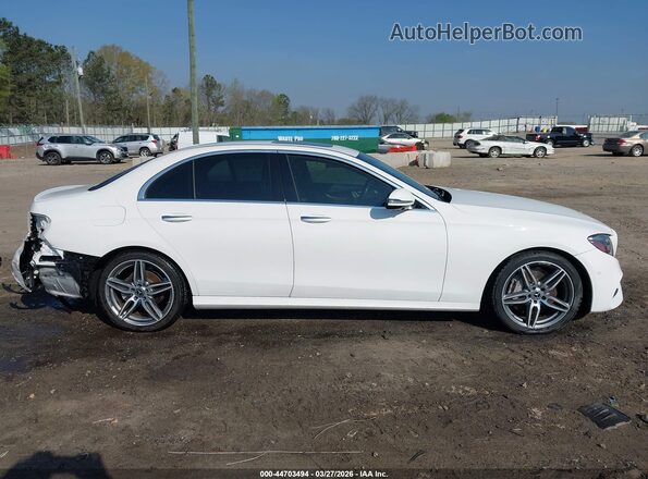 WDDZF4JB2KA526176 2019 MERCEDES-BENZ E-CLASS White Панорамний вид салону 360°