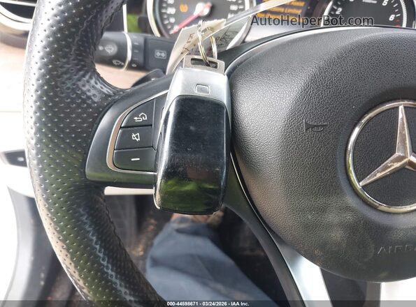 WDDZF4JB3HA018551 2017 MERCEDES-BENZ E-CLASS Белый Вид панели приборов