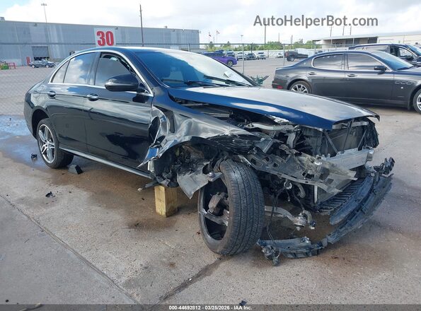 WDDZF4JB3HA108623 2017 MERCEDES-BENZ E-CLASS Черный Передняя правая четверть