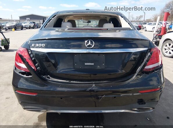 WDDZF4JB3HA256657 2017 MERCEDES-BENZ E-CLASS Черный 