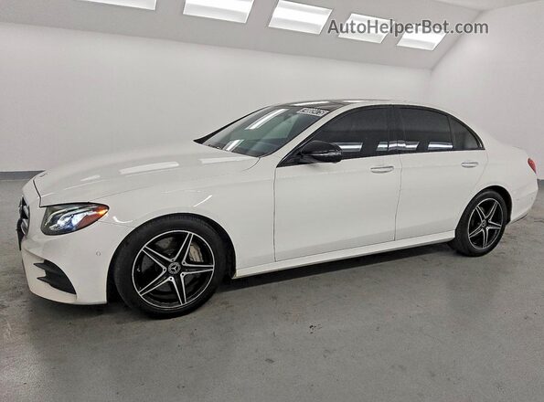 WDDZF4JB3JA296694 2018 MERCEDES-BENZ E Белый Передняя левая четверть