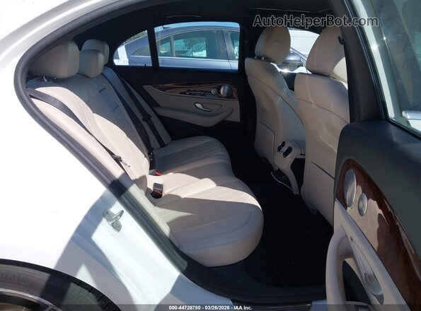 WDDZF4JB4HA007834 2017 MERCEDES-BENZ E-CLASS Белый Вид наклейки с VIN-кодом