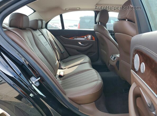 WDDZF4JB5HA114603 2017 MERCEDES-BENZ E Черный Вид задней части салона