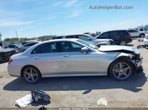 WDDZF4JB6HA029947 2017 MERCEDES-BENZ E-CLASS Silver Vista interior trasera