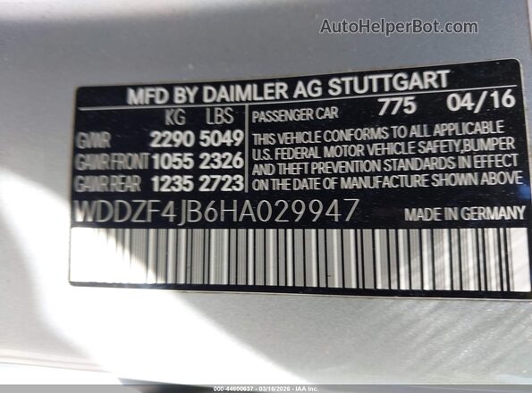 WDDZF4JB6HA029947 2017 MERCEDES-BENZ E-CLASS Silver Vista del compartimento del motor