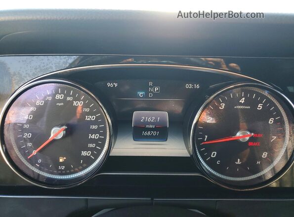 WDDZF4JB6HA082969 2017 MERCEDES-BENZ E Gray Vista del cuadro de instrumentos